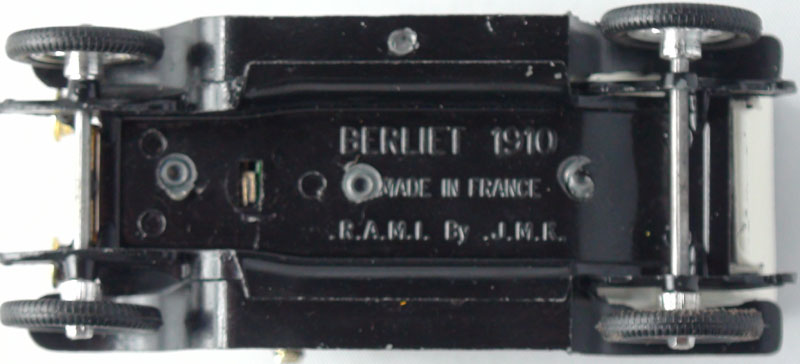 Berliet metal noir chassis